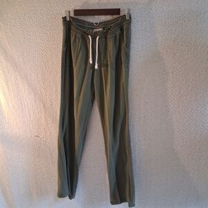 Womens April Kiss Medium Green Casual Pants
